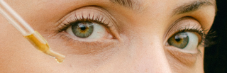 8 PRO TIPS TO BEAT DRY SKIN DURING WINTER (AND KEEP GLOWING!)