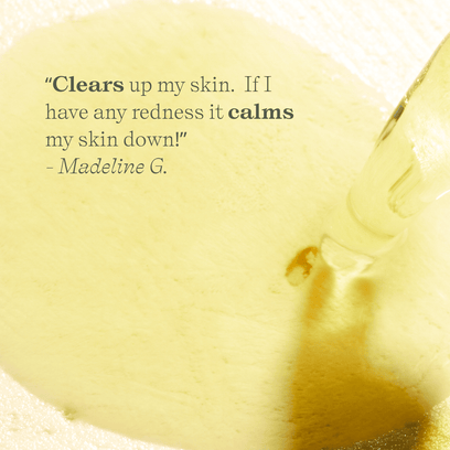 Herbal Clarifying Facial Oil by Apoterra calms skin and reduces redness reports a customer review. 